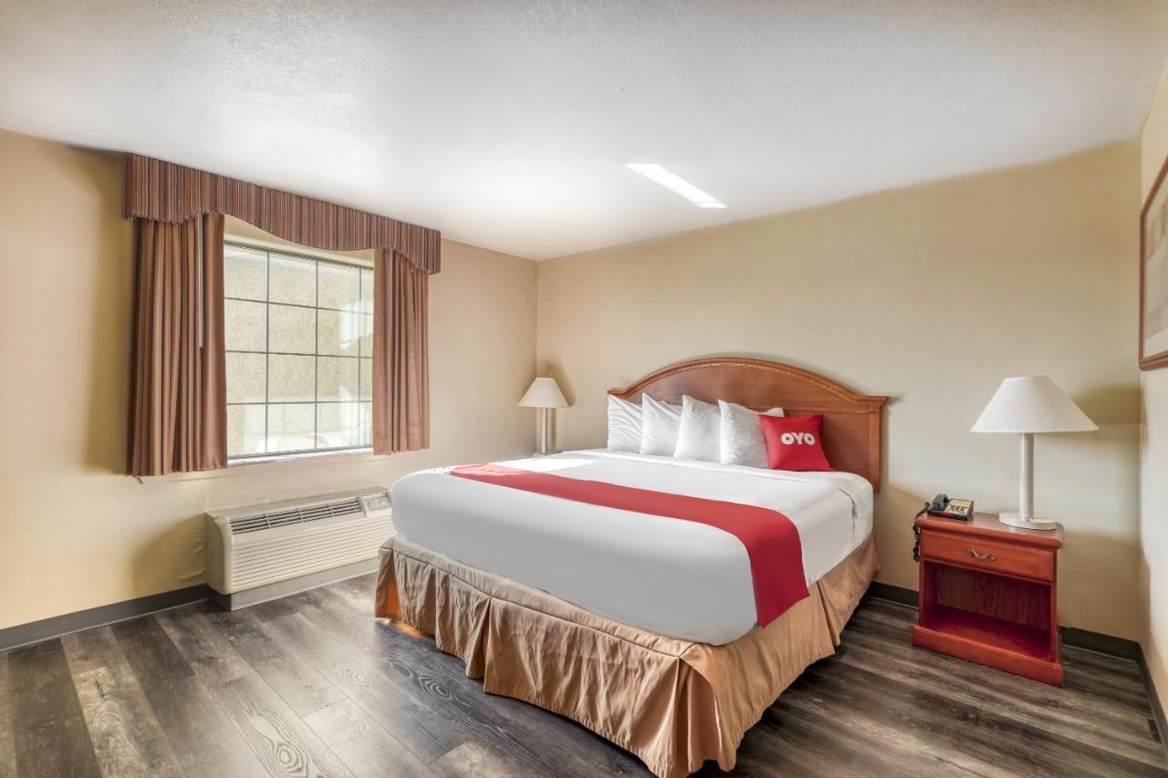 Oyo Townhouse Wichita Falls West Εξωτερικό φωτογραφία