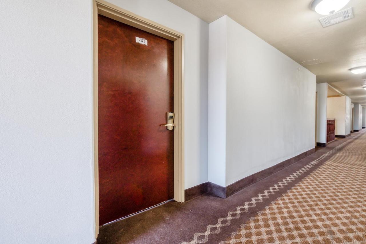 Oyo Townhouse Wichita Falls West Εξωτερικό φωτογραφία